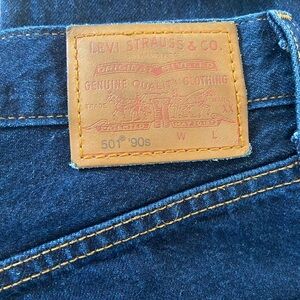 Levi's Womens 501 90s straight leg dark wash Jeans